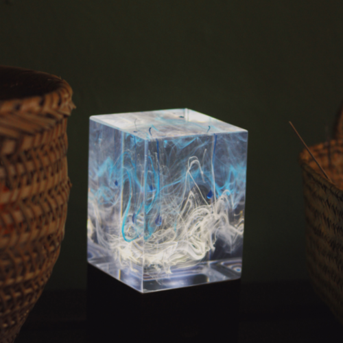 Resin table decor - Aurora